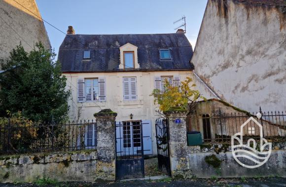  Vente - Maison Ancienne - le-bugue  