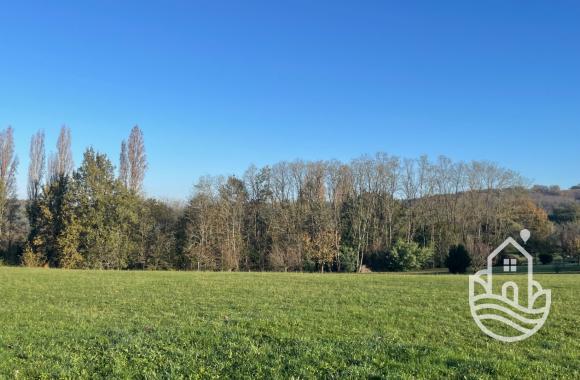  Vente - Terrain Constructible - r-eacutegion-belves  