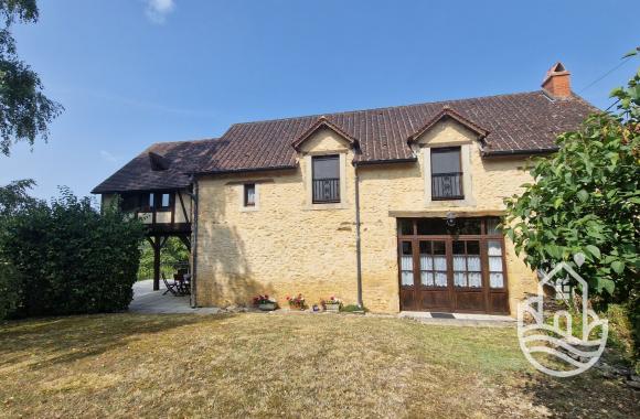  Vente - Maison Ancienne - r-eacutegion-belves  